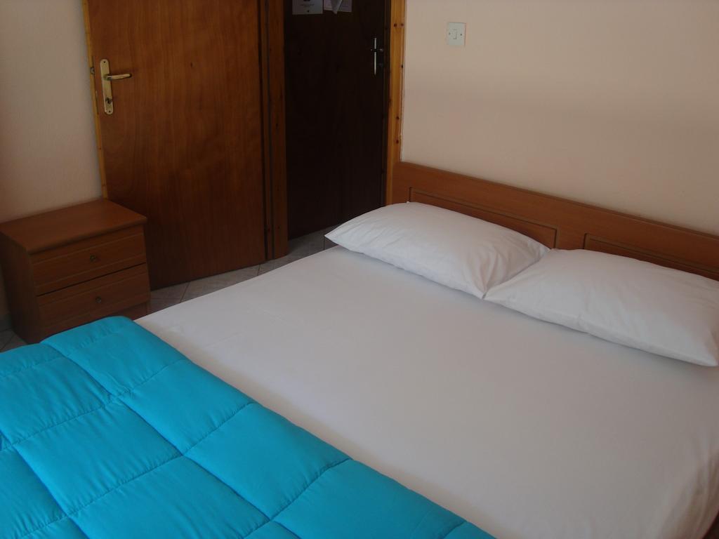 Zavrakli Apartamento Ayía Paraskeví Quarto foto
