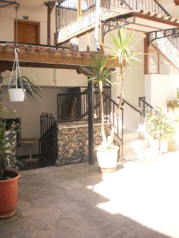Zavrakli Apartamento Ayía Paraskeví Exterior foto
